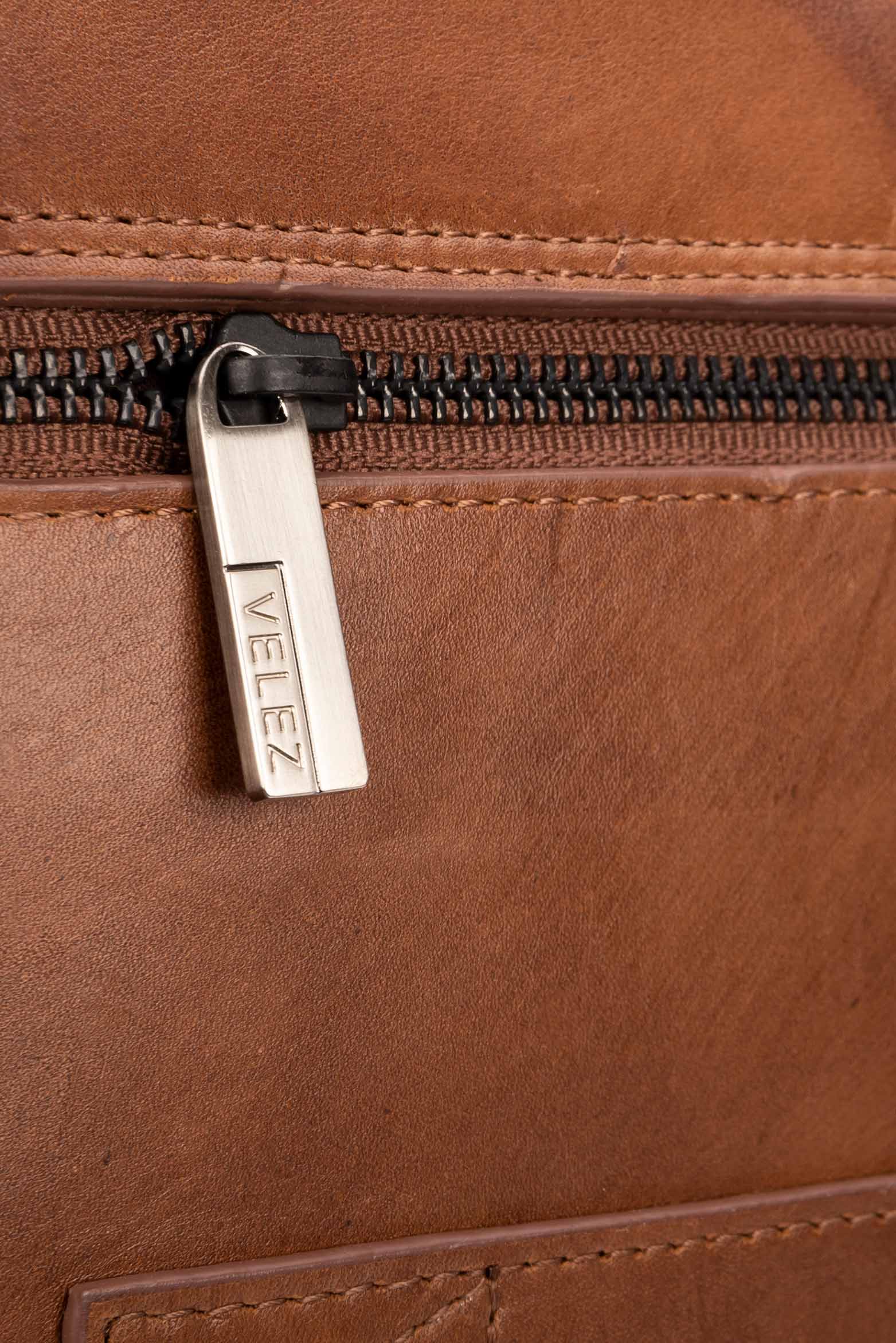 MALETÍN APERTO DE CUERO PARA HOMBRE