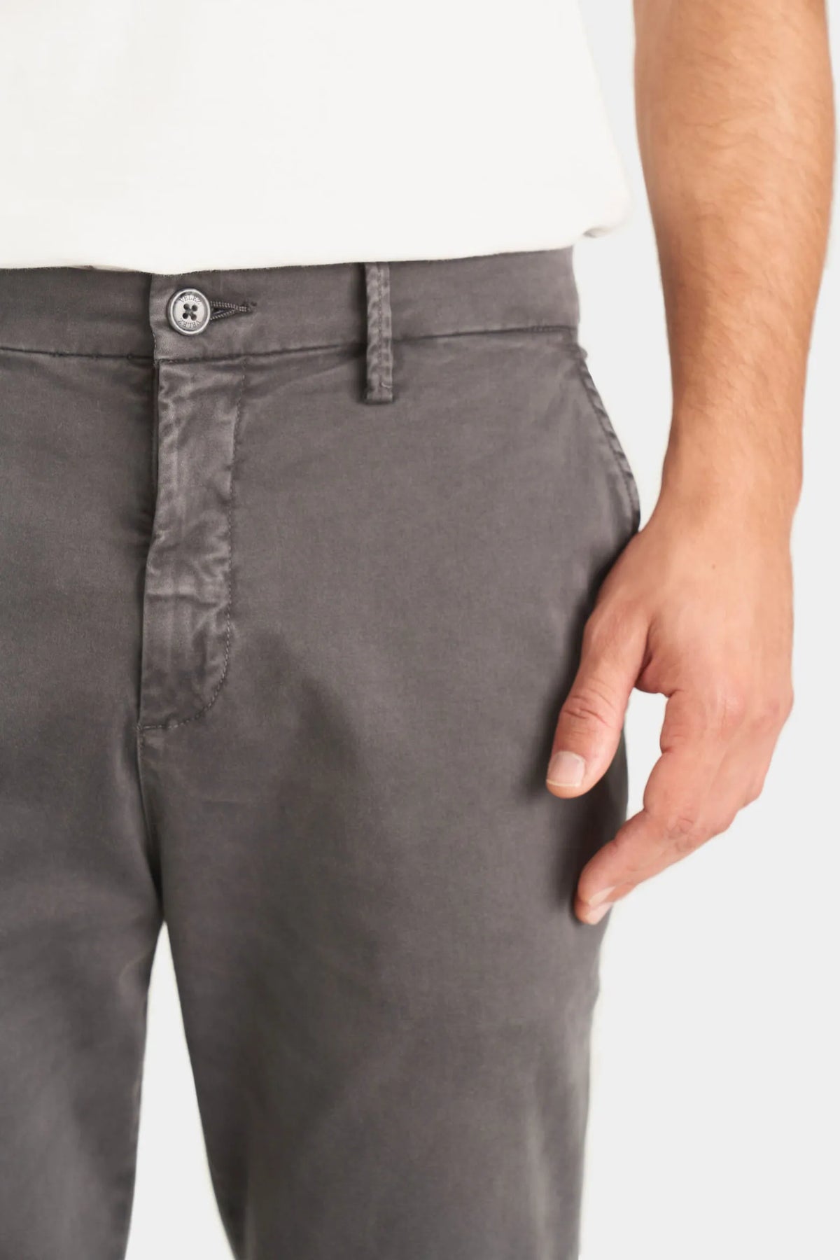 Pantalón chino italo para hombre semifitted