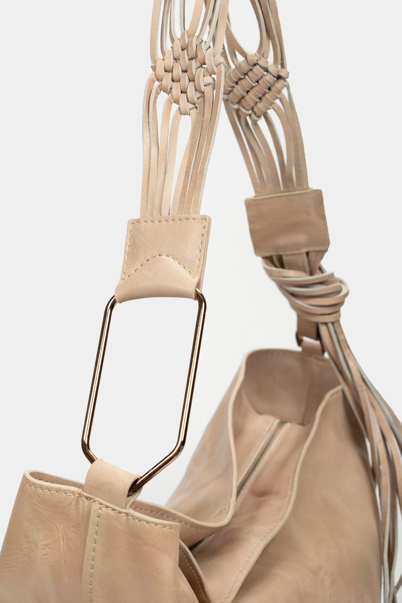 CARTERA AZALEA DE CUERO PARA MUJER MACRAMÉ