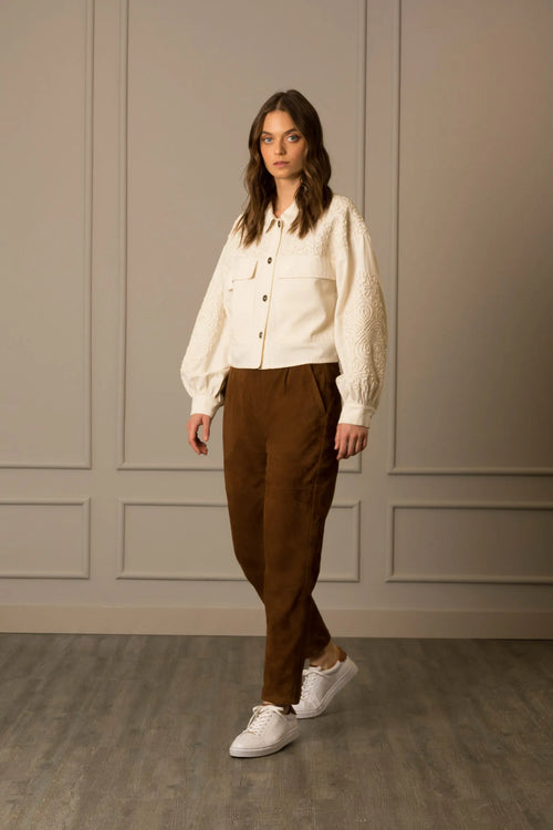 CHAQUETA AGUAMARINA DE TELA PARA MUJER BORDADOS EN GAMUZA