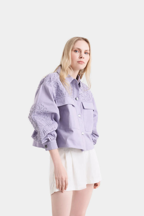 CHAQUETA AGUAMARINA DE TELA PARA MUJER BORDADOS EN GAMUZA