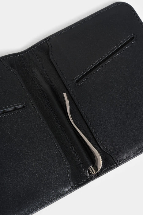 PORTA BILLETES BOREAL DE CUERO PARA HOMBRE SISTEMA DE CIERRE IMANTADO