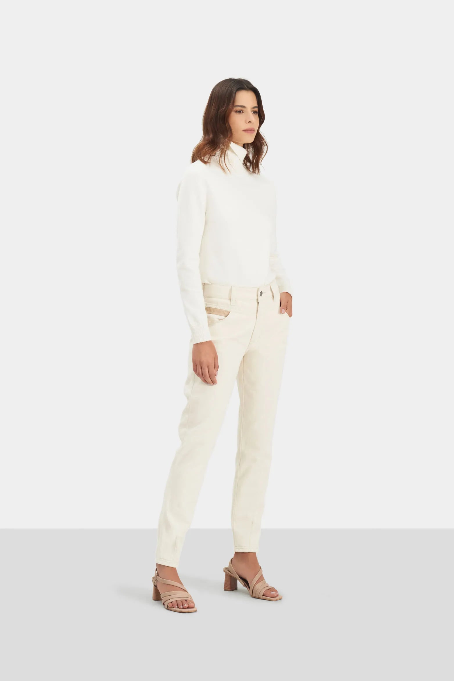 JEAN BULL MARTE TIPO BAGGY PARA MUJER TIRO ALTO