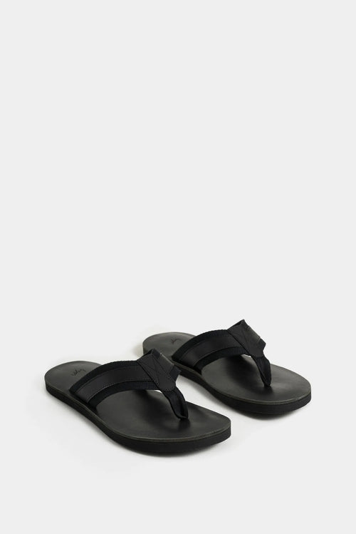 Sandalia Plana Alfil 2 de Cuero para Hombre Capellada en Reata