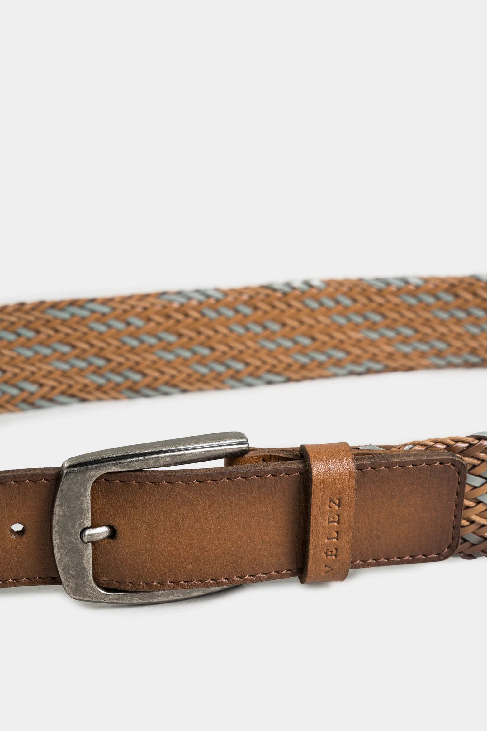 Cinturón unifaz ciruela 2 de cuero trenzado para hombre punta trapecio