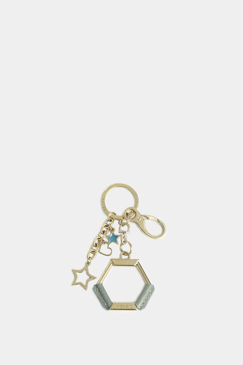 LLAVERO HEXAGONAL ZAMAK Y CUERO PARA MUJER CHARMS RESINA