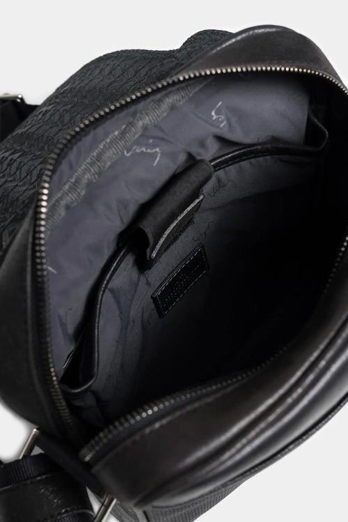 MANOS LIBRES REMIN DE CUERO PARA HOMBRE GRABADO