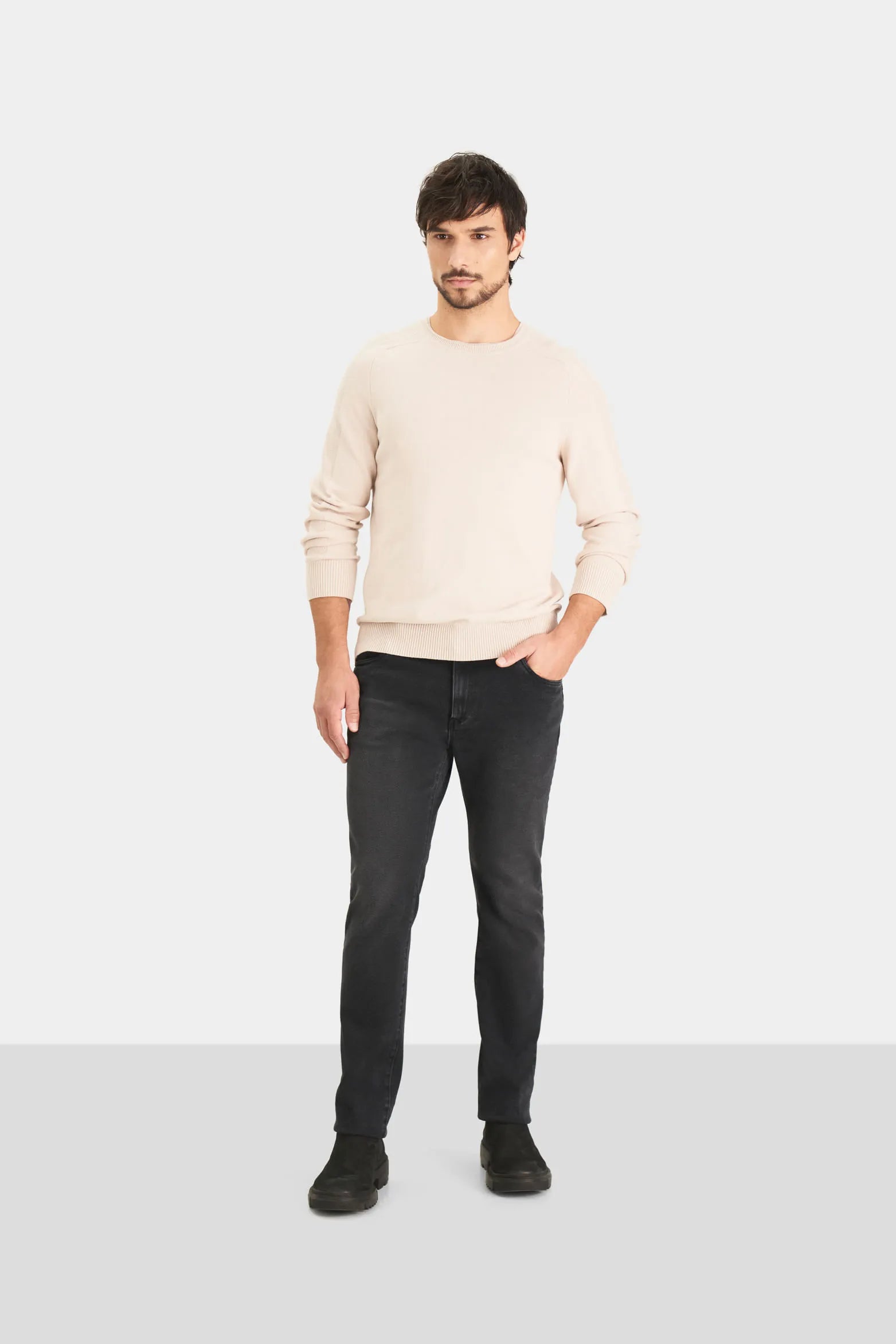 JEAN AVELLANO BLACK DENIM PARA HOMBRE PASADORES EN CUERO