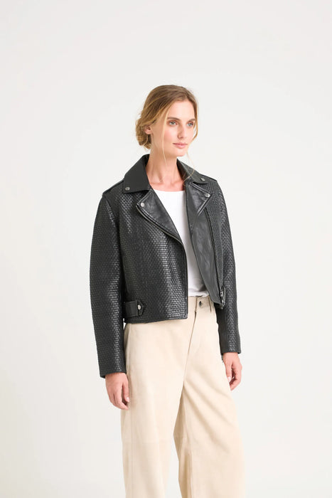 Chaqueta claire tejida de cuero para mujer silueta biker