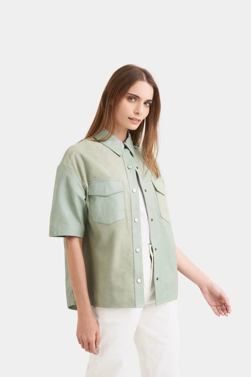 CAMISA SAMUR DE CUERO Y GAMUZA SILUETA OVERSIZED