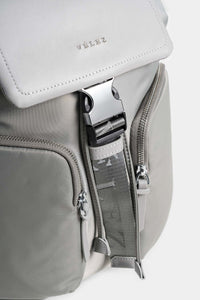 Mochila ibiza de lona y cuero para mujer chapa funcional