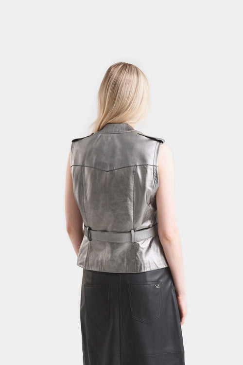 CHALECO CALAS DE CUERO PARA MUJER SILUETA BIKER