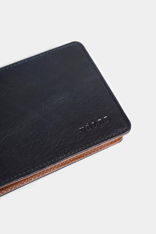 PORTA BILLETES HELIOS DE CUERO PARA HOMBRE SILUETA MINIMALISTA