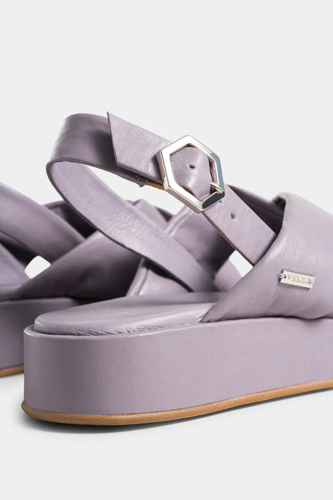 SANDALIA PLATAFORMA CALTHA DE CUERO PARA MUJER AMARRE CON HEBILLA