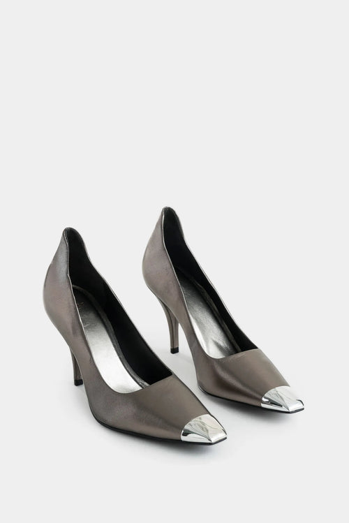 Tacones Cerrados Iris de Cuero para Mujer Puntera Metálica