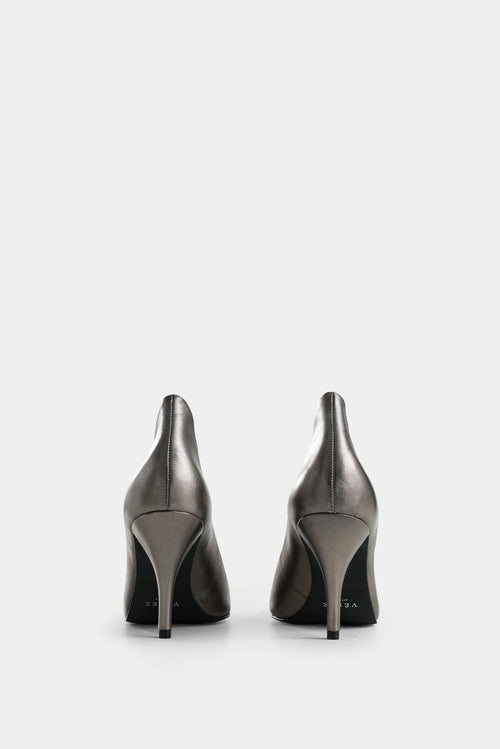 Tacones Cerrados Iris de Cuero para Mujer Puntera Metálica