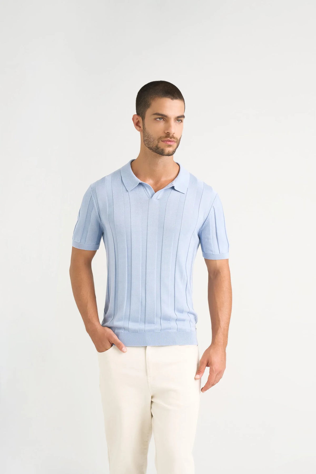 Polo tejida manga corta para hombre franjas
