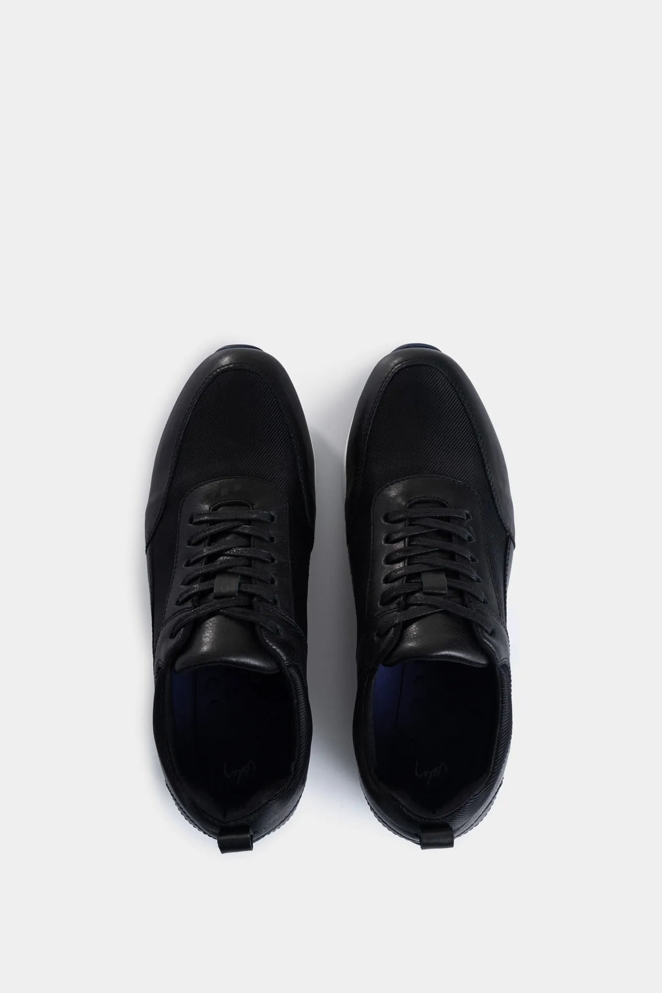 SNEAKERS ENGEIL 3 DE CUERO PARA HOMBRE DETALLE TEXTIL