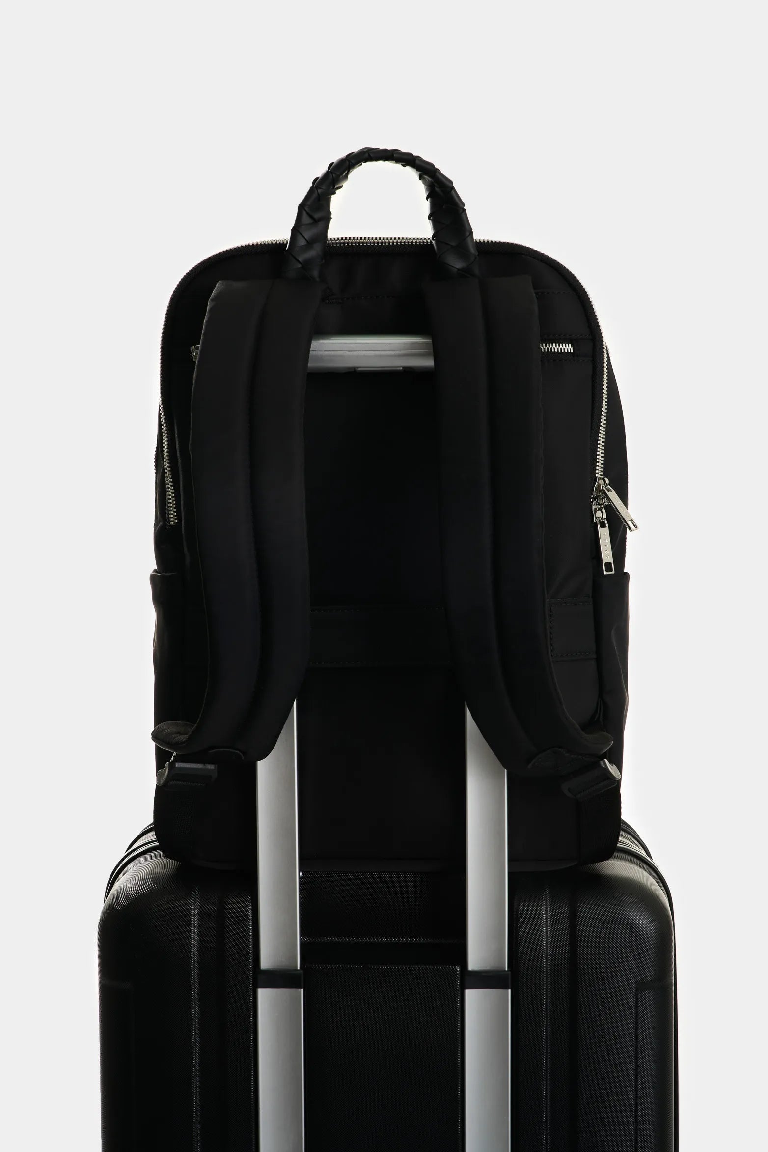 MORRAL MARFILO DE CUERO Y NYLON PARA MUJER MANIJA TRENZADA