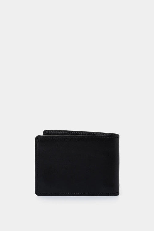 Billetera Montt de cuero para hombre acabado brillo