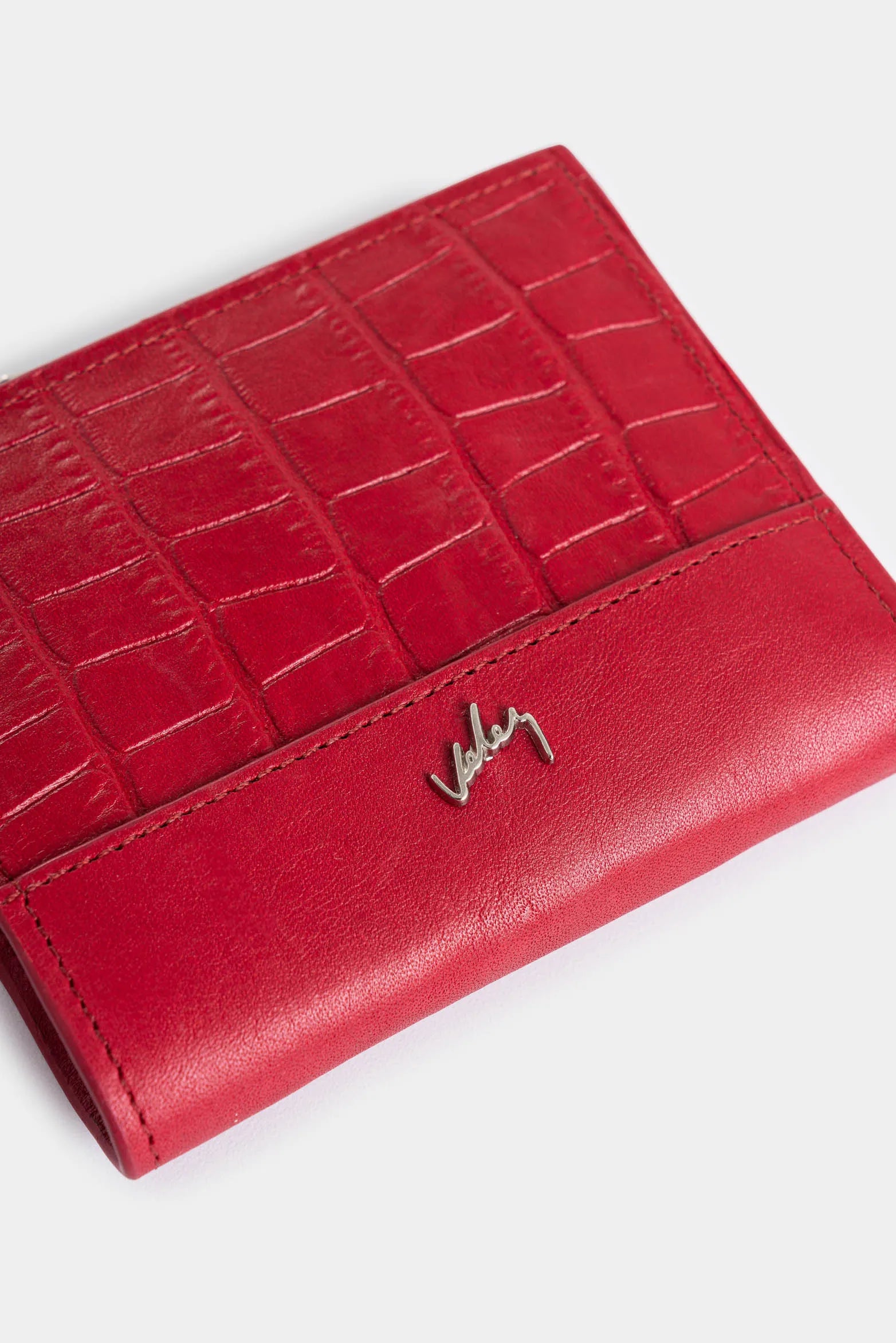 BILLETERA DE CUERO GRABADO PARA MUJER GOLDEN