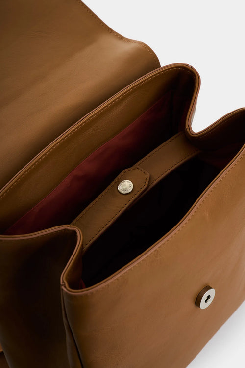 MOCHILA ROSARIO DE CUERO PARA MUJER CORTE HEXAGONAL