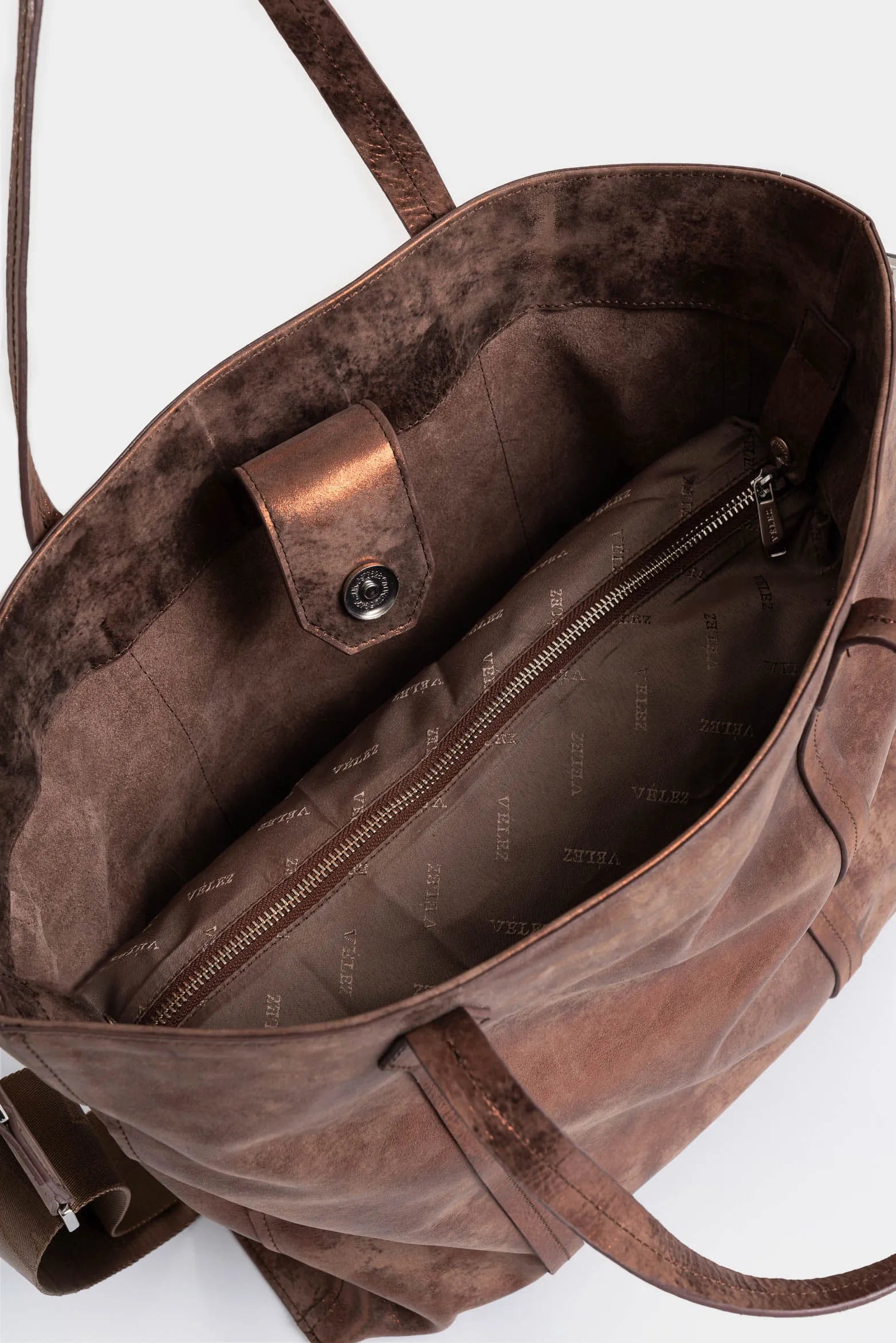 SHOPPING ORIÓN DE CUERO FOLIA PARA MUJER DETALLE TRENZADO