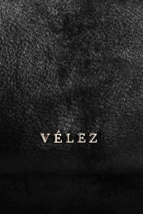 MANOS LIBRES MINI LILI DE CUERO PARA MUJER CON CADENA