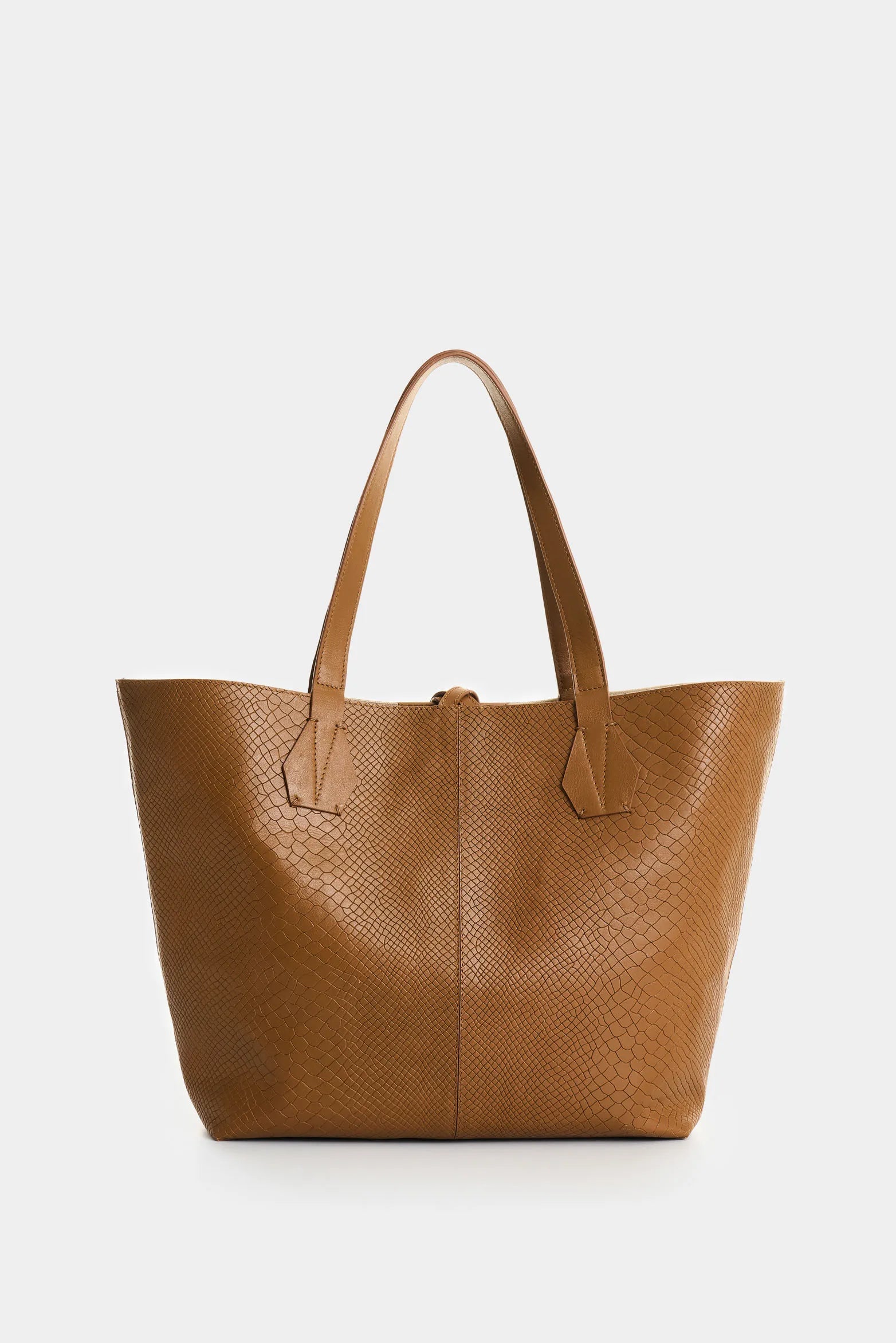 SHOPPING DOBLE FAZ DE CUERO PARA MUJER LUCA 2