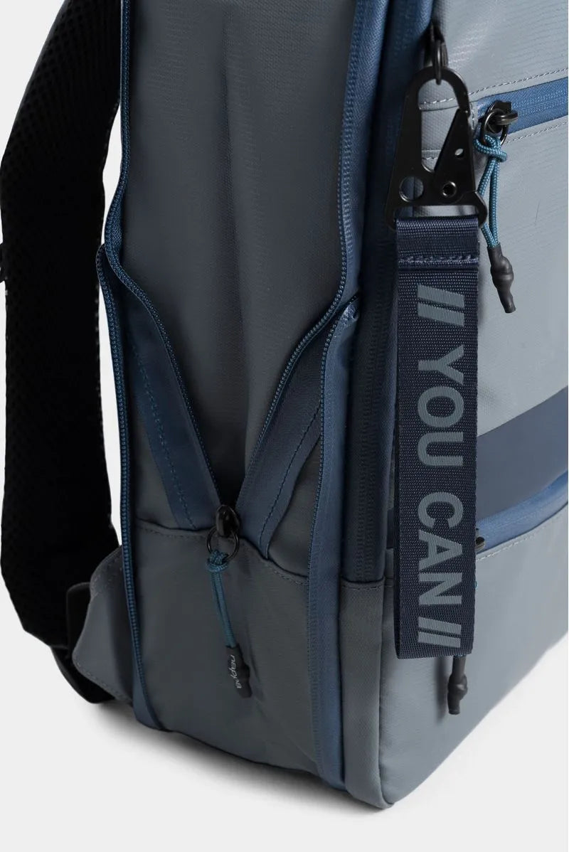 MORRAL_HAWKING_CROSS