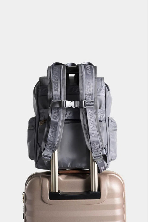 BOLSO TIPO TULA MORRAL PARA MUJER EN TEXTIL ESTAMPADO CON TAPA Y BOLSILLO FRONTAL