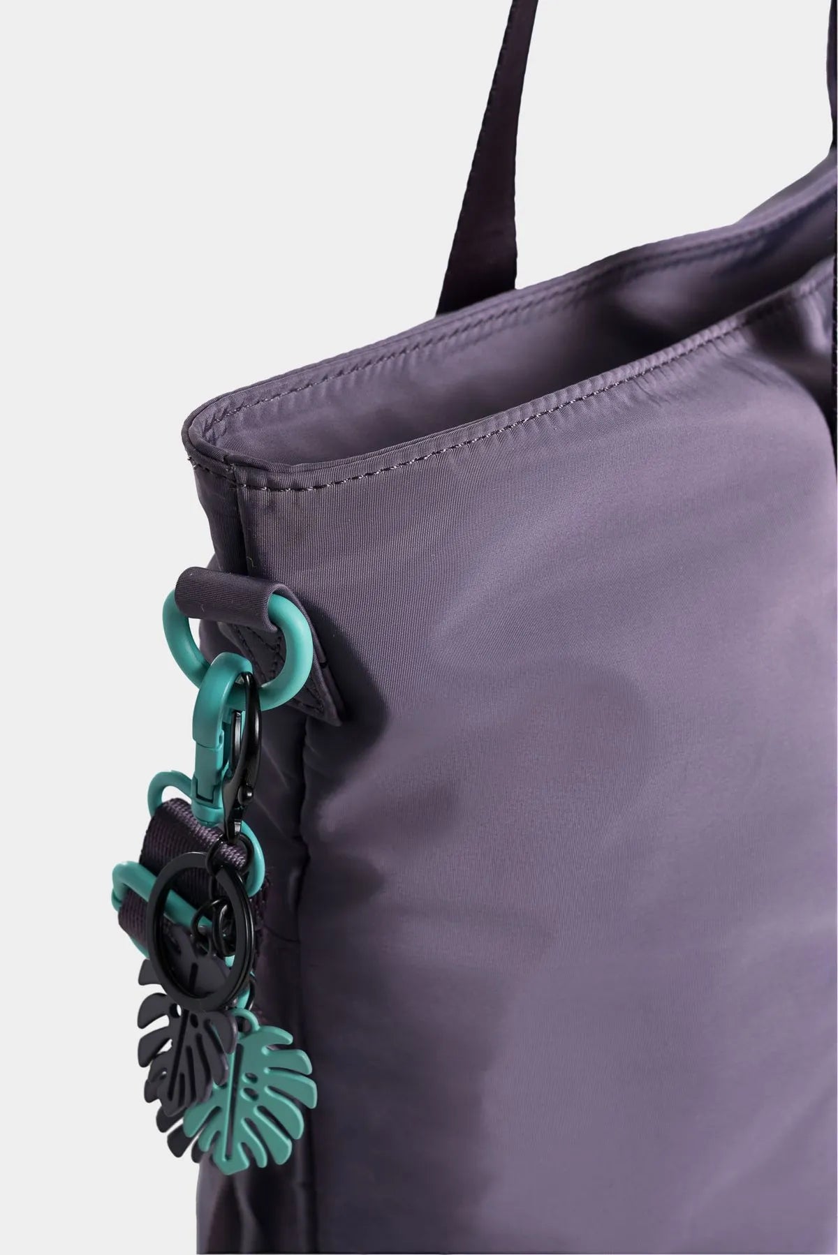 SHOPPING LYRATA BOTANICAL EN TEXTIL ESTAMPADO CON HEBILLAS DECORATIVAS