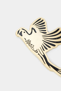 ARETAS GUACAMAYA EN LÁMINA RESINA EN CONTRASTE