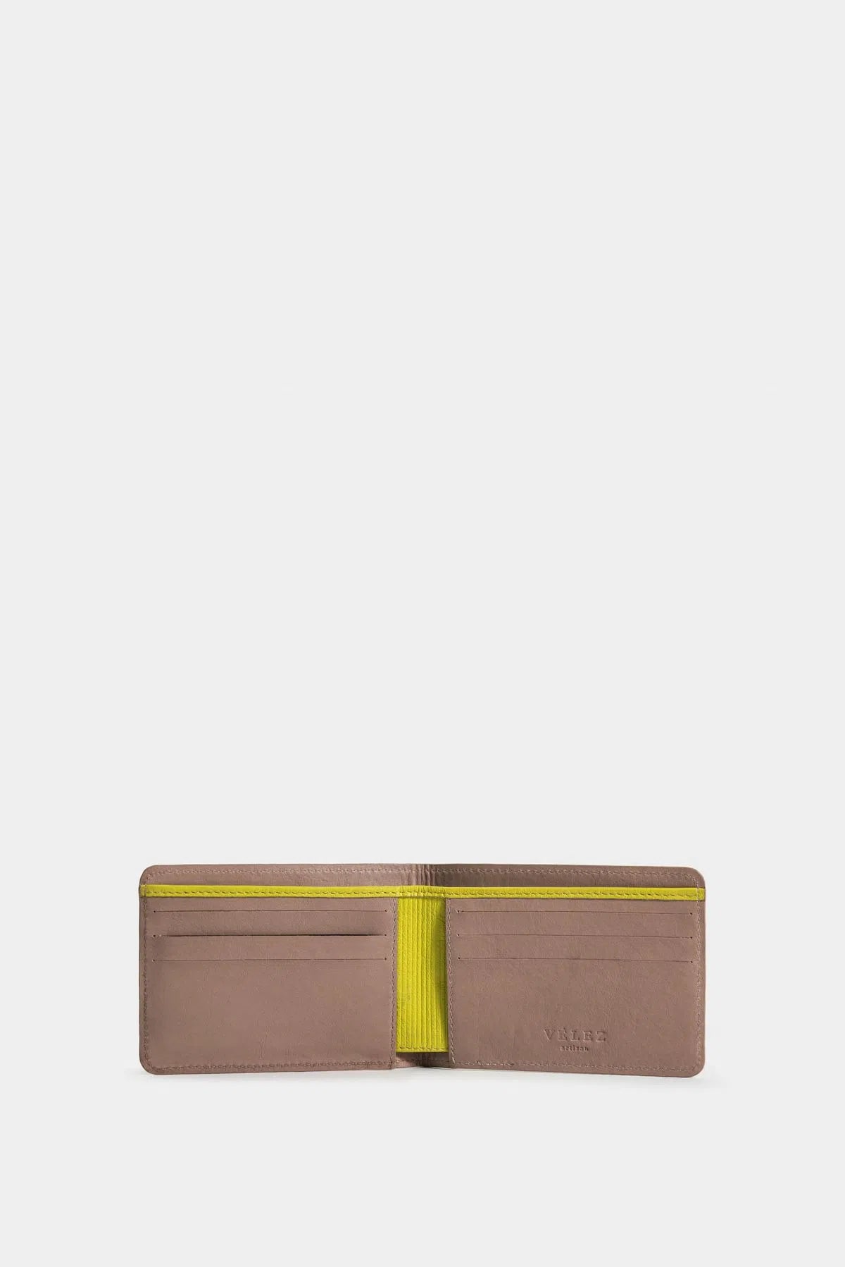 BILLETERA MESETA DE CUERO PARA HOMBRE DETALLE CONTRASTE