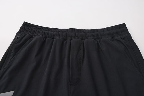 HZ262B51141-TRAINLINE BREATHE SHORT 17”