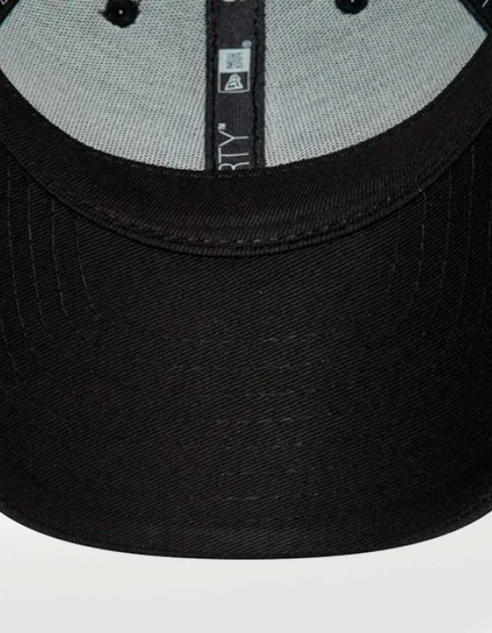 New Era Kids New York Yankees Glitter 940 Dad Cap