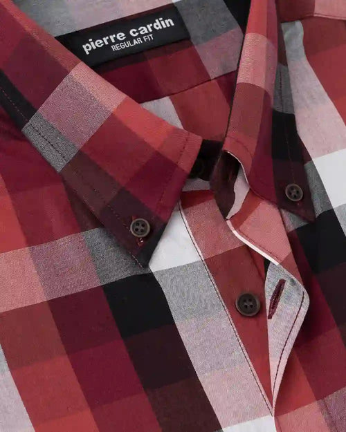 CP-0208302 Camisa casual regular fit cuadros vino