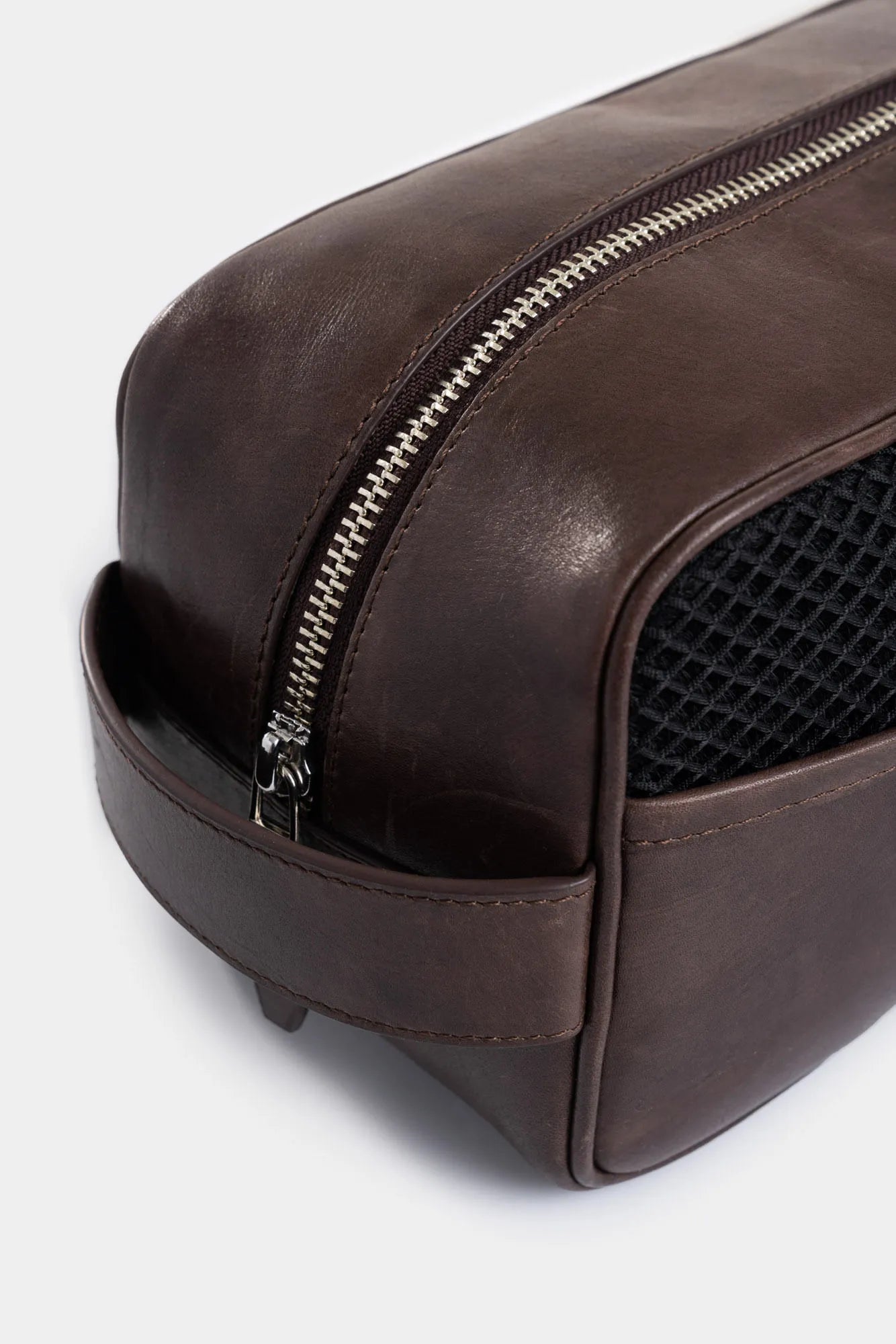 1037797 Organizador de viaje Lakost 2 de cuero para hombre efecto envejecido