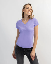 Blusa sport cuelllo v slim fit
