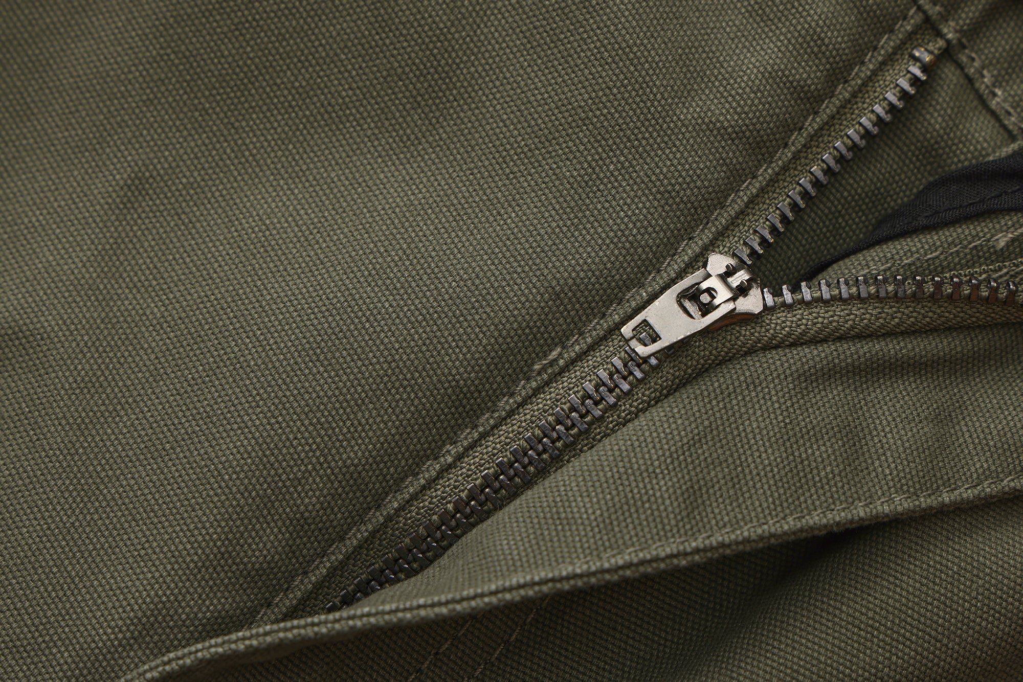 RESILENCE CARPENTER SHORT 20"