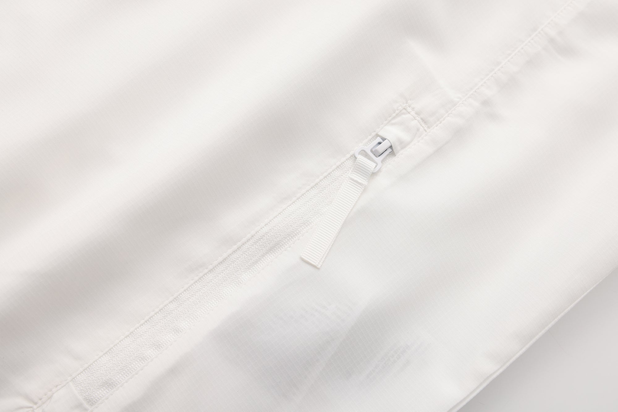 ICON II ZIP WINDBREAKER