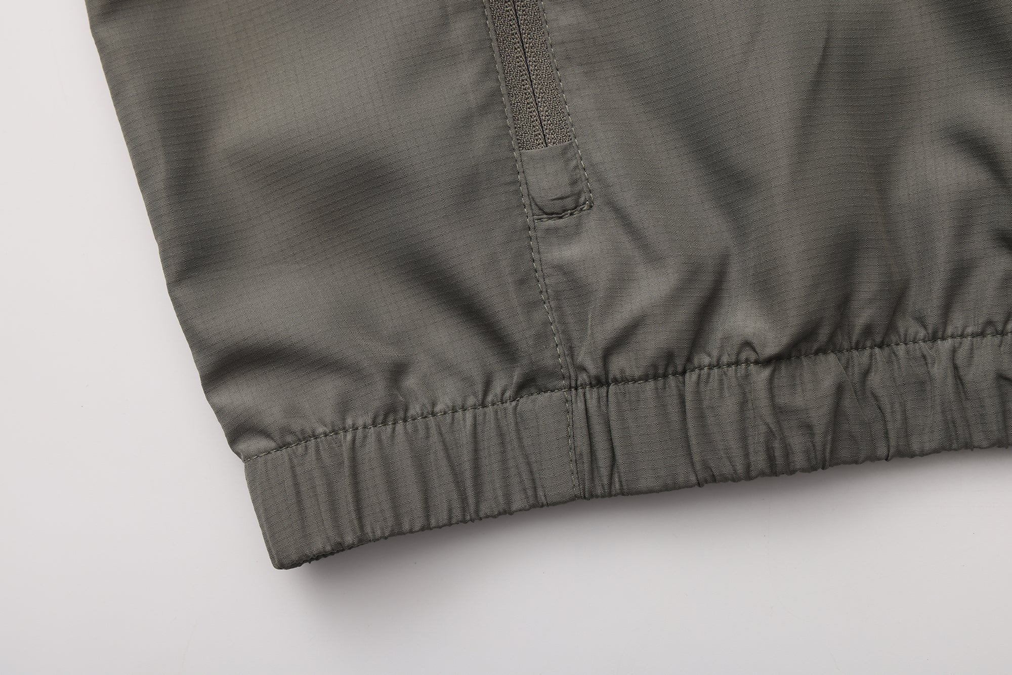 ICON II ZIP WINDBREAKER