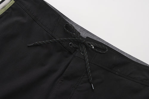 DOUBLE TAPING BOARDSHORT 18