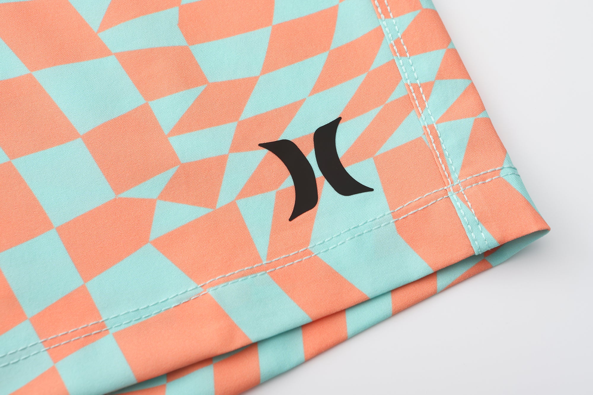 SHORT ACID CHECKERED CLASSIC HURLEY