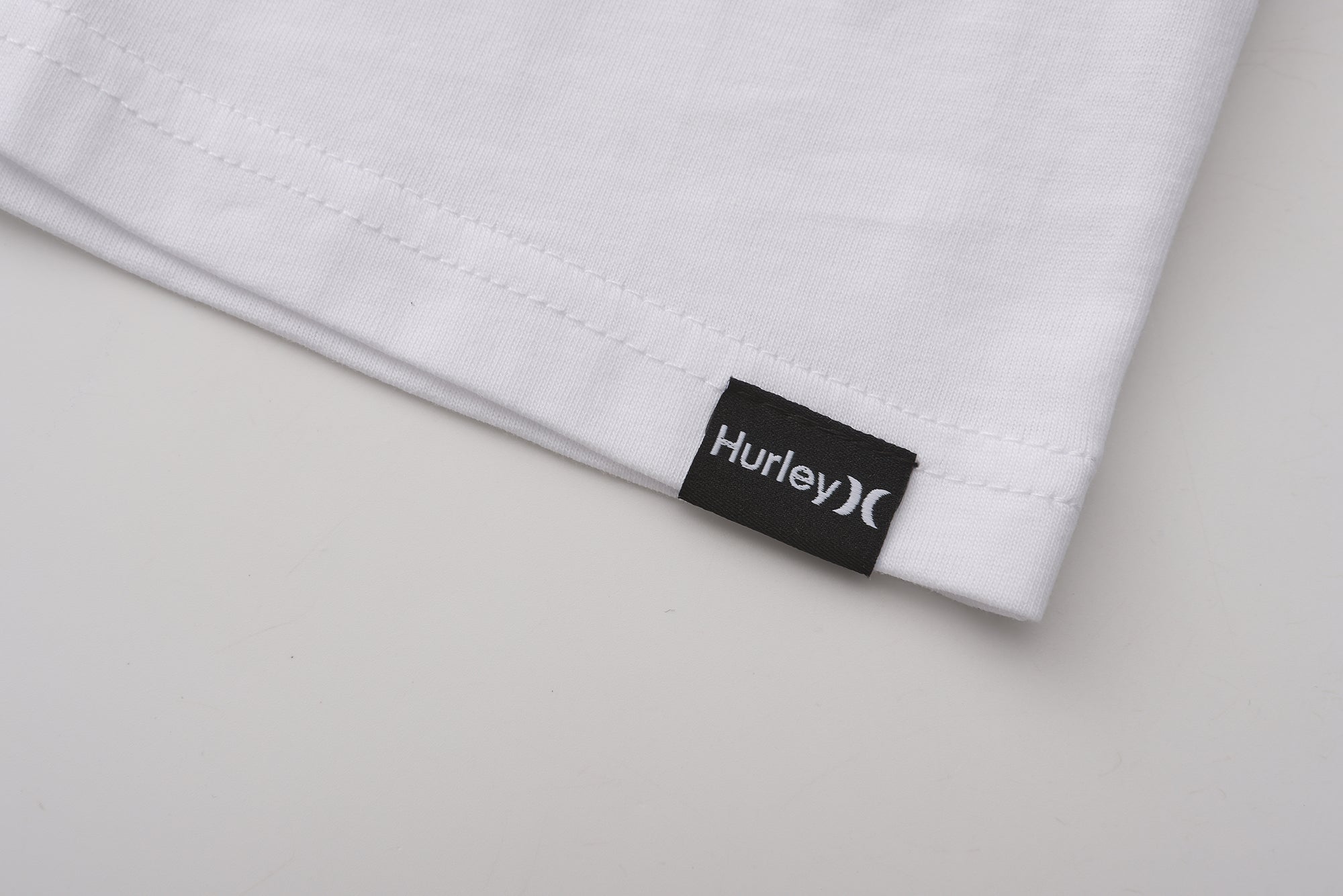 SS ICON SLASH TSHIRT HURLEY