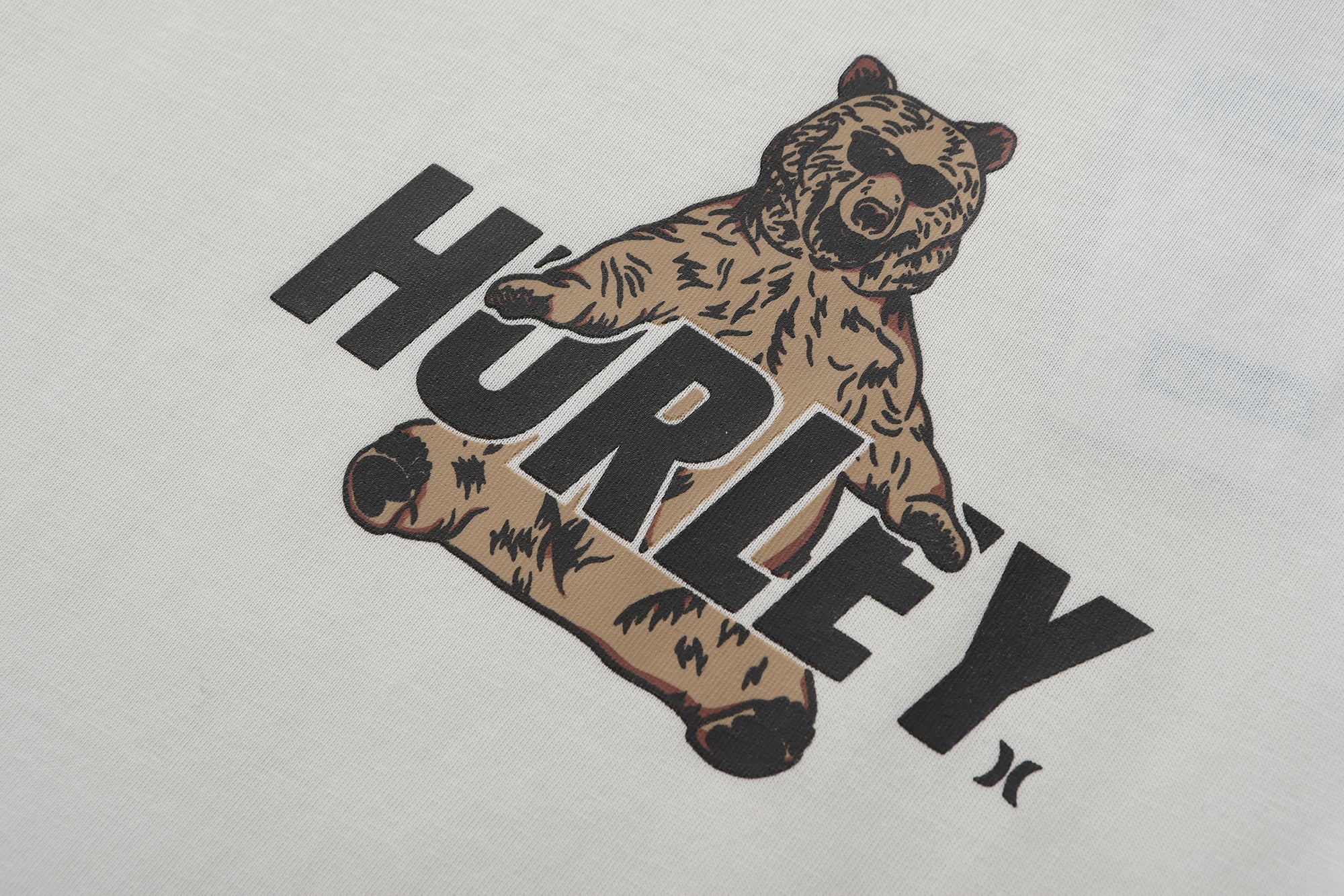 PLAYERA LAIDBACK BEAR PARADISE HURLEY