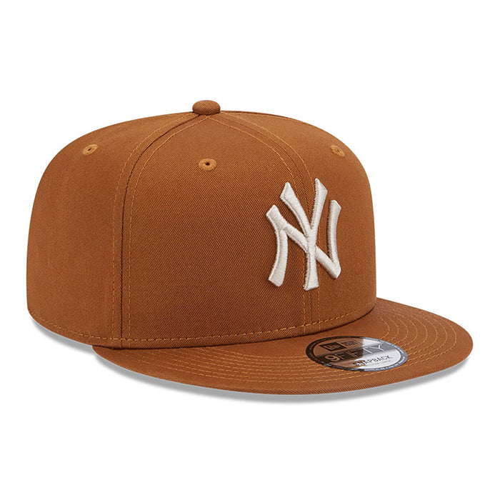 New Era New York Yankees League Essential 9FIFTY Snapback