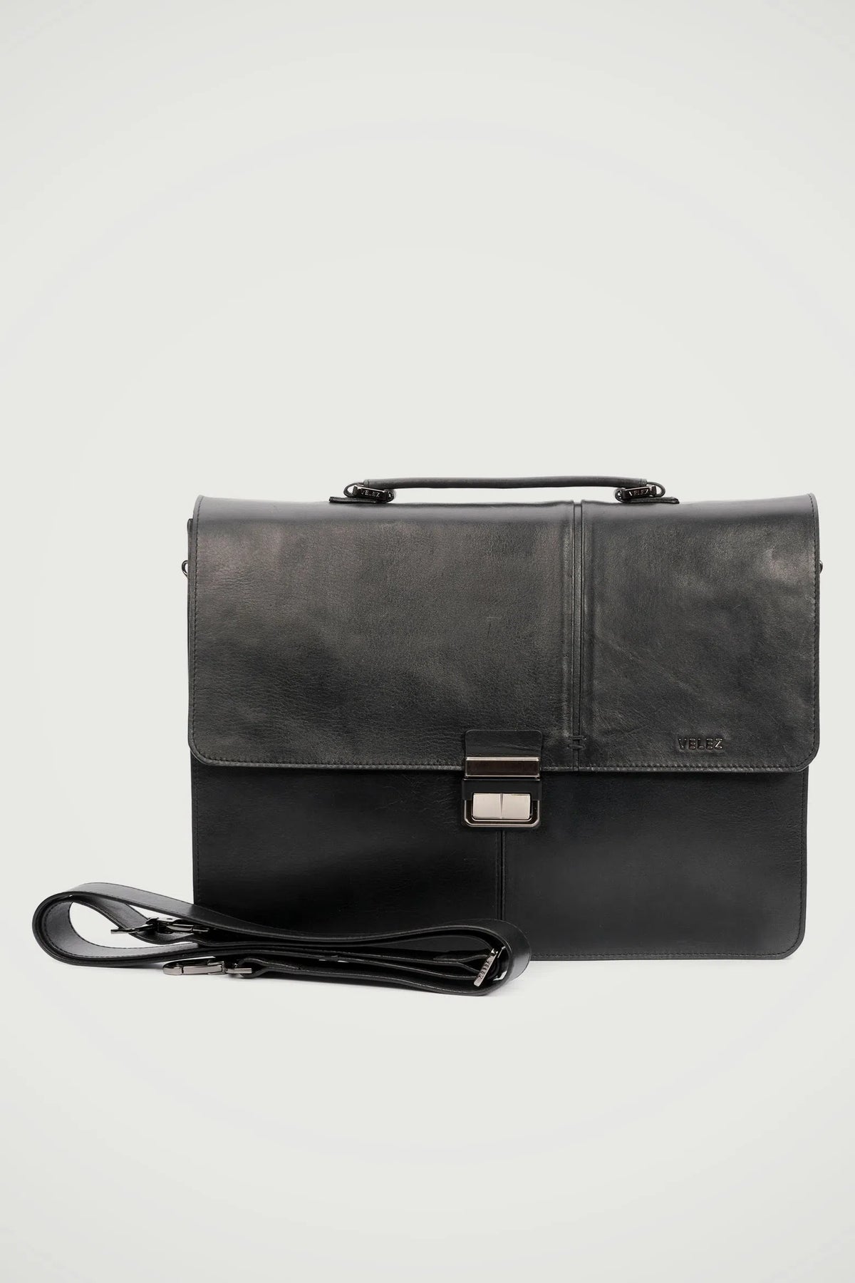 Maletin portatil aperto de cuero para hombre negro